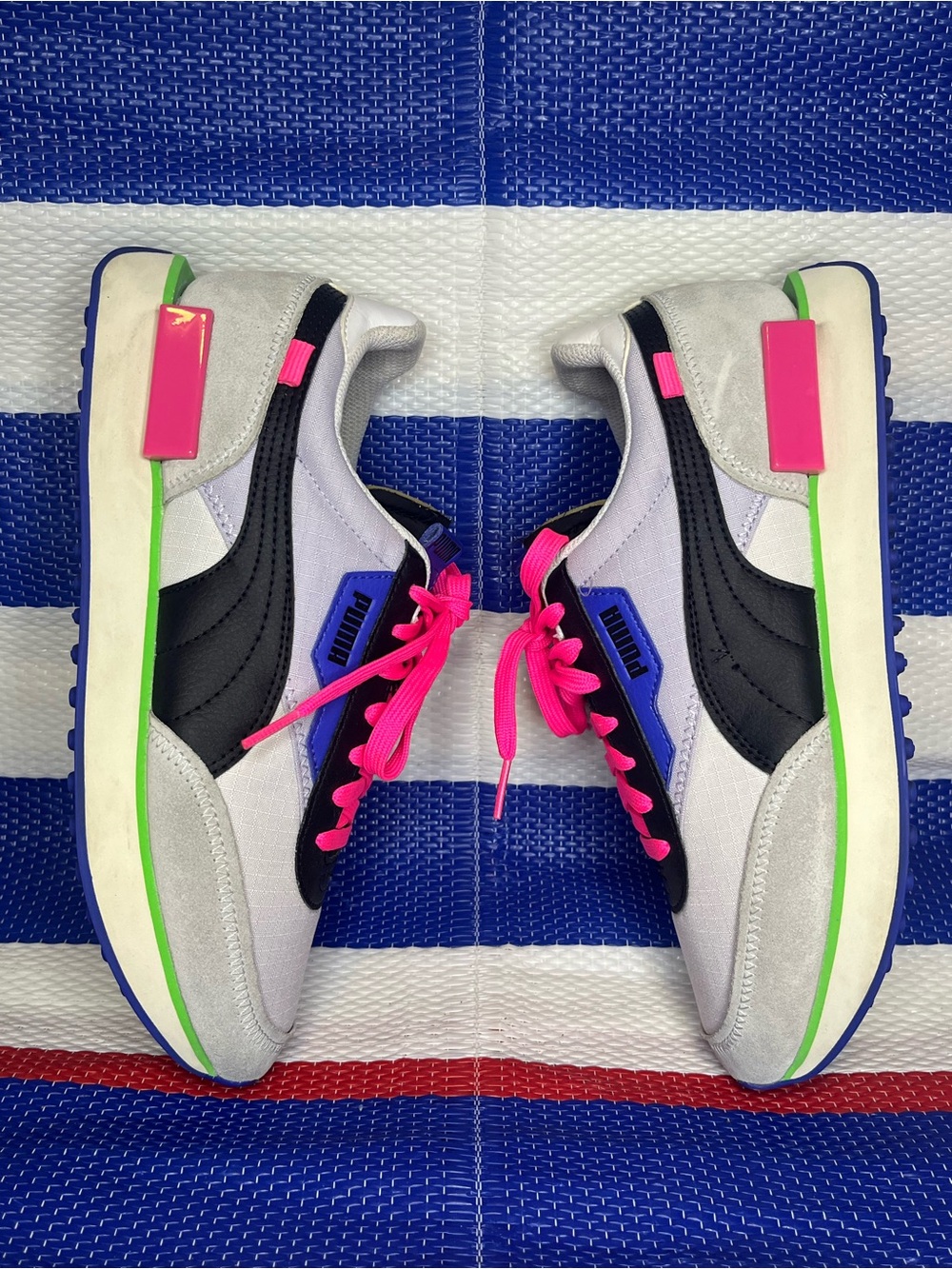 Puma Future Rider Play On Two Tone Retro 90’s Style Fashion Sneakers Size 7.5 - Picture 6 of 16